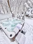 Retreat WithInn-Relaxation Centrally Located to Beaches and Walkable Restaurants