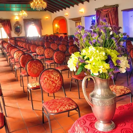 Hotel Monasterio