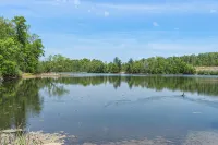 Lake Front, New Sandy Beach, Big Buck Hunter & Pac-Man Arcade Games! Near Nisswa - Homestays