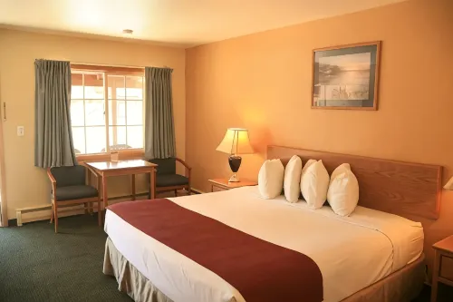 Econo Lodge Inn & Suites Montrose - Black Canyon Area