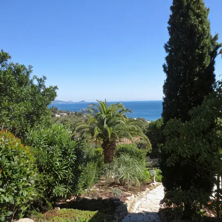 Luxury villa, heated pool, panoramic sea view, air conditionin