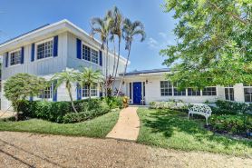 Downtown Delray Beach House, Heated Pool, 5 min to Atlantic Ave