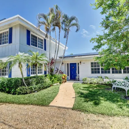 Downtown Delray Beach House, Heated Pool, 5 min to Atlantic Ave