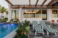 Cancun - Beach front Residence with Private Pool - Hotel Zone - Vila