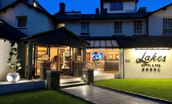 Lakes Hotel & Spa