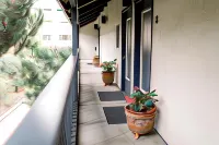 Merritt House Hotel - Bữa sáng