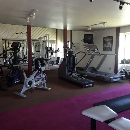 Gorgeous Condo - Walk To Eagle Express/Chair 15! Pet Friendly!