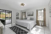 Peaceful and Spacious Pool home in Jensen Beach! RV-Boat Prkg-Fenced Yrd - 3つ星