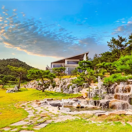 Shinan From Hue Pool Villa Pension