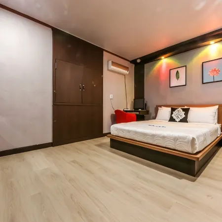 Zen Motel