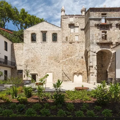 Neya Porto Hotel Hotels near Museu do Carro Electrico
