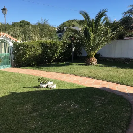 Beach house m. Garden, Marbella