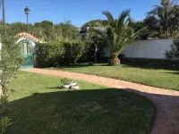 Beach house m. Garden, Marbella - บังกะโล