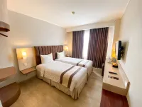 Vrata Hotel Yogyakarta - parking