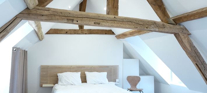 Le Passage du Roi: Historic TownHouse, Charming Courtyard - Steps from Chateau! Hotels in Amboise