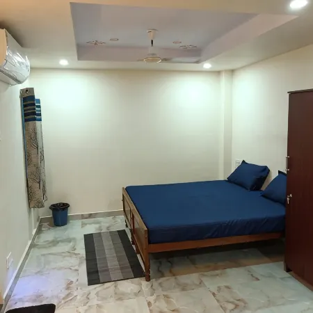 Hotel Hcb (Hemo Chandra Bhawan)