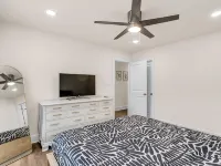 Greer Urban Retreat 3-bedroom house near DT Greer! Hotels in Greer