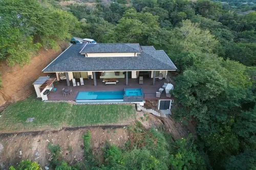 Escape to Serenity: Stunning Ocean View Retreat -- All Inclusive Available - ヴィラ
