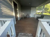 Charming 2-bedroom house with Heat, AC, Cable, WiFi in peaceful Hondo - Wifi