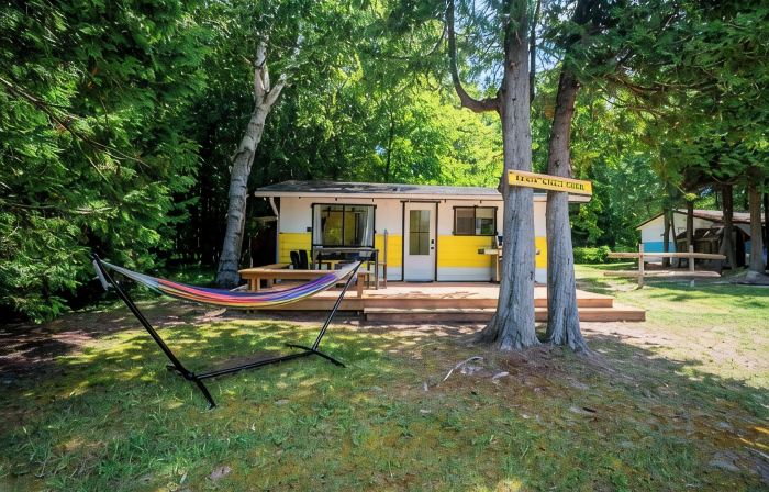 the Sandy Sunset Cabin at Sauble Beach