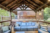 Close to Downtown • Luxury Cabin • Hot Tub • GeoDome and More! - 3 stjerner
