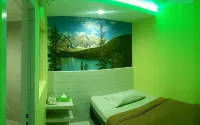 Barong Hotel Palembang - بار