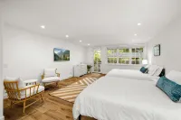 Montecito Beach House w/Hot Tub & Cold Plunge - Walk to Beach and Restaraunts - balcony