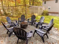 Mohawk Kudil in Poconos !Njoy Your spring with Hot Tub, Private Pool & Game Room Hoteles en Municipio de Penn Forest