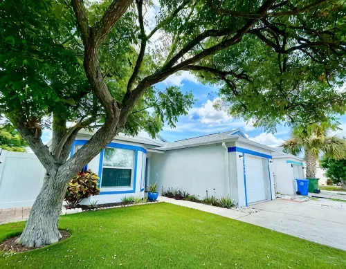Beach & Comfort | 3Br/2BA, 10 Min to the Ocean - บังกะโล