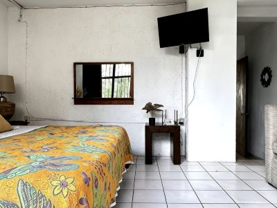 Fast Wifi•Private Apto•Street Entry•Garden•CableTV