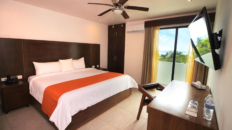 We Hotels