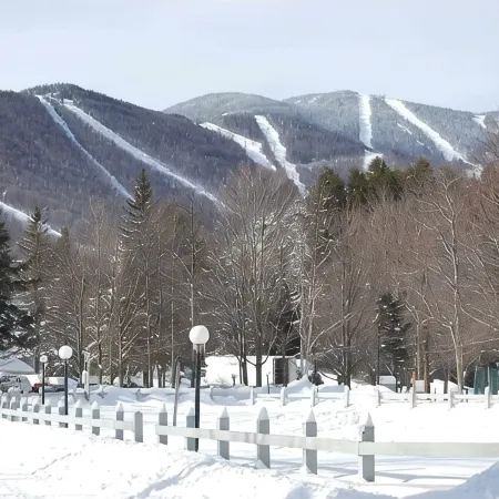 Year Round Green Mountain Escape - Ski - Swim - Tennis - Hike - Golf