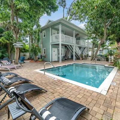 SeaGlass Inn Bed and Breakfast Hotels near Melbourne Harbor Marina