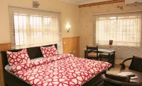 Quarry Imperial Hotels Abeokuta - ห้องครัว