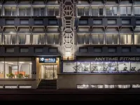 IQ Hotel Firenze Hotels near Gucci Garden