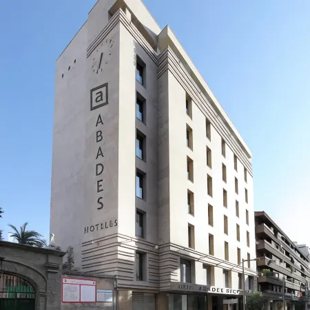 Bibo Hotel Recogidas Отели рядом с достопримечательностью «Площадь Биб-Рамбла»