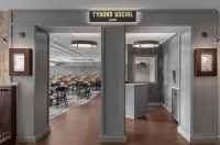 DoubleTree by Hilton McLean Tysons - Breakfast