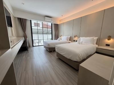 la mella hotel thakhek