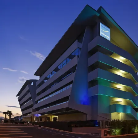Novotel Roma Eur Отели рядом с достопримечательностью «Парк аттракционов LunEur»