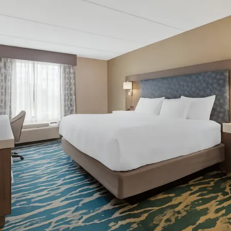 Comfort Inn & Suites Greenville Near East Carolina University