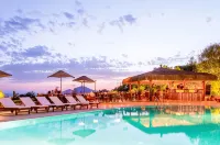4Reasons Hotel + Bistro | 12+ - Ocean View