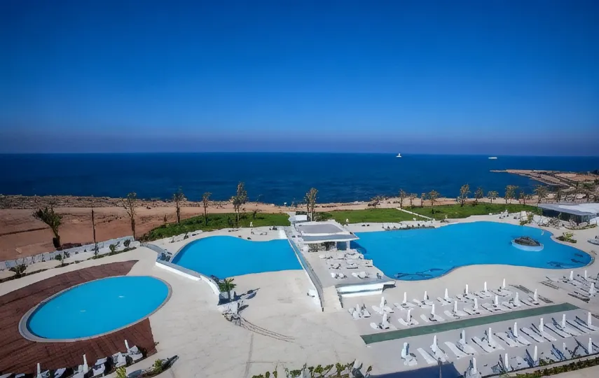 King Evelthon Beach Hotel & Resort