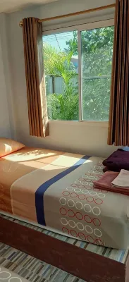 Canaan Guesthouse - Pensions