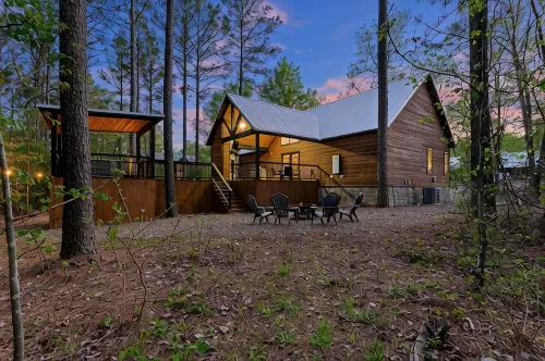 New listing special! Great for hikers,nature lovers, with hot tub and privacy - Chalets
