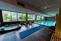 Aparthotel Sarrato - Apartments