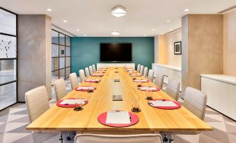 Aloft New Delhi Aerocity