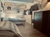 Sublime Views-Upper Chalet-180m2 Aux Angles -16Pers on 3300m2-Near the Center - 木屋