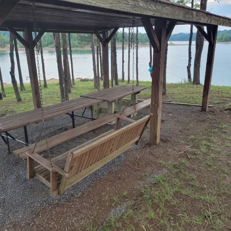 Maples Lakefront Blessing w/ private boat dock/lake access kayaks & paddle boat