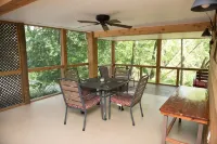 Triplett Creek Cabin Rental with Scenic Views  – Near Cave Run Lake! - Chalets