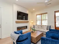 Casa Blanca - 1 Mile to the Square! Screened Porch - 4-Star